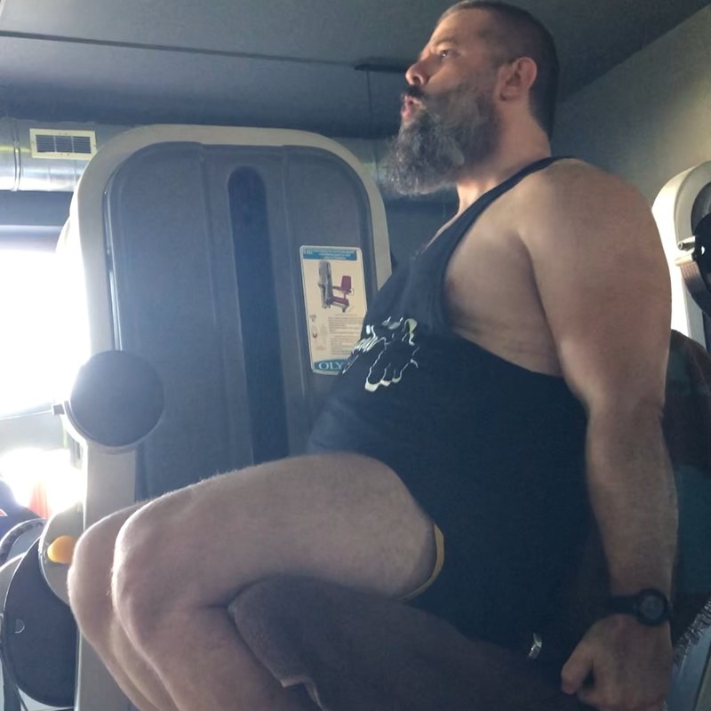 Seated Leg Extension Machine thumbnail