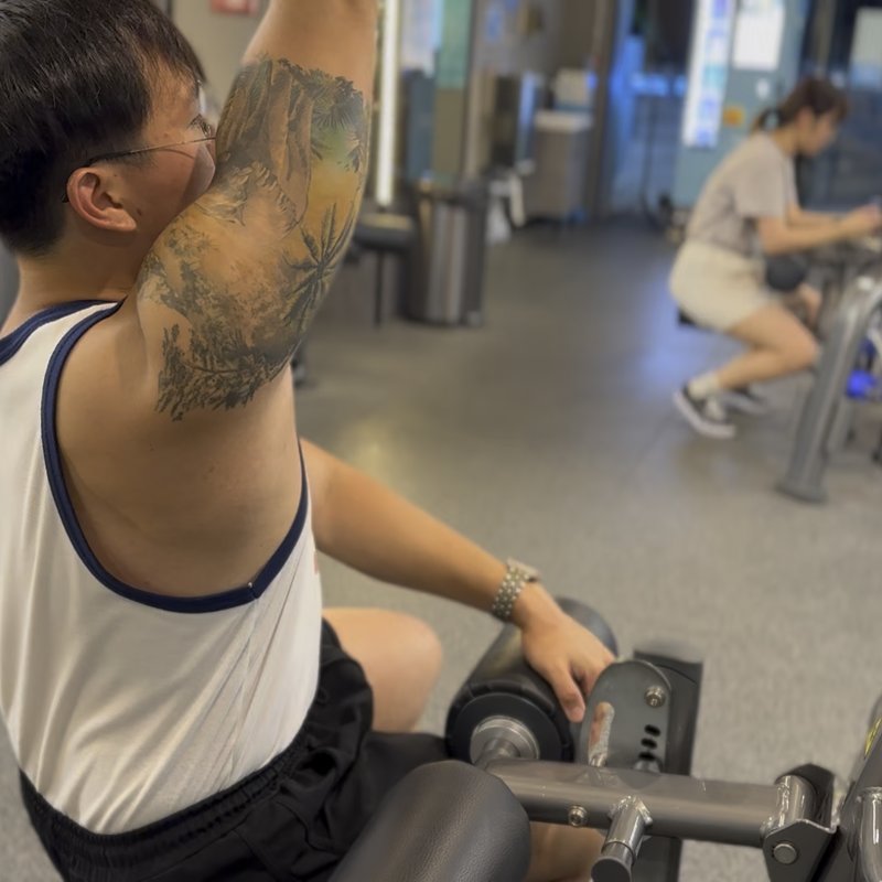 Cable Lat Pulldown Single Arm