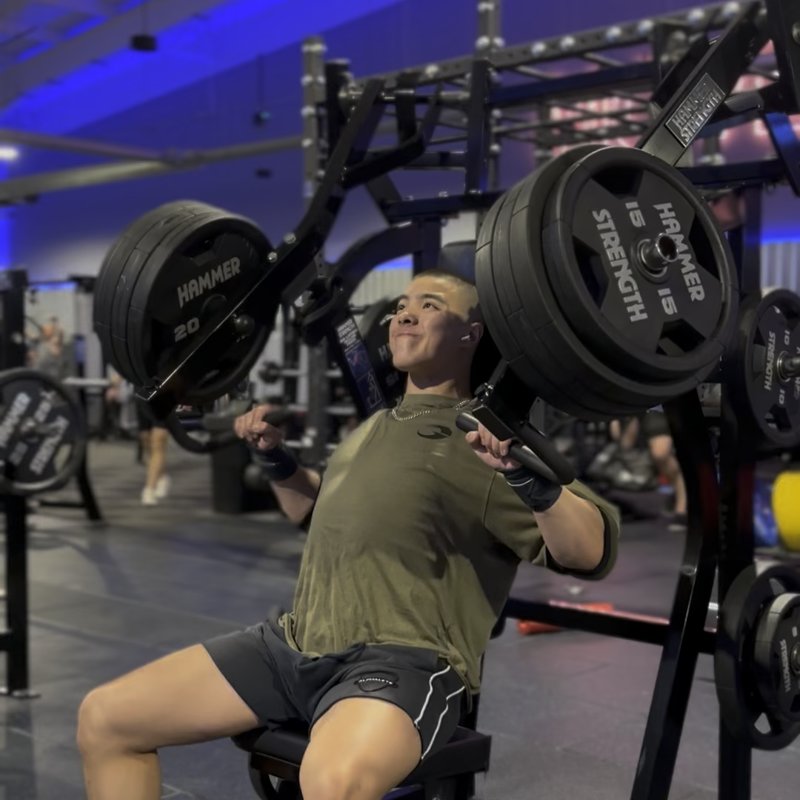Hammer Strength Incline Press thumbnail