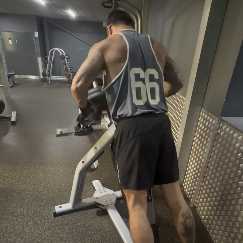 Chest Supported T Bar Rows thumbnail