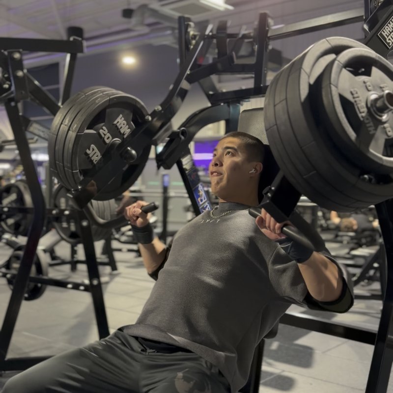 Hammer Strength Incline Press thumbnail