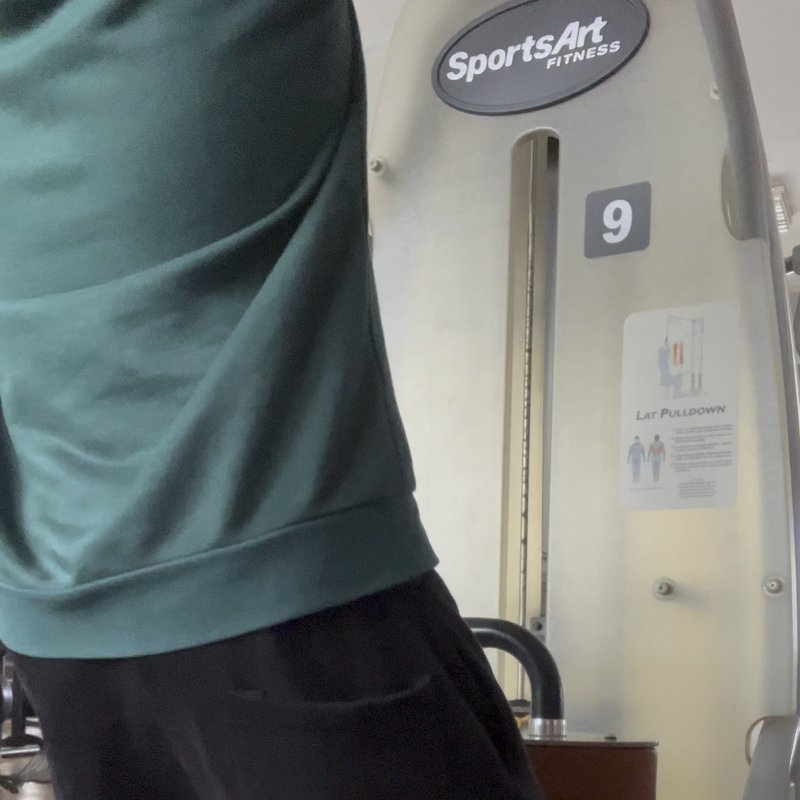 Lat Pulldown - Close Grip V Bar thumbnail