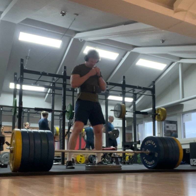 Deficit Deadlift