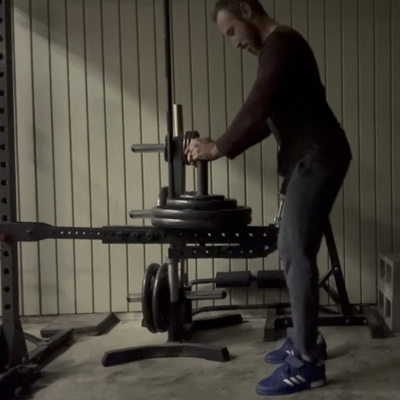 Belt Squat thumbnail