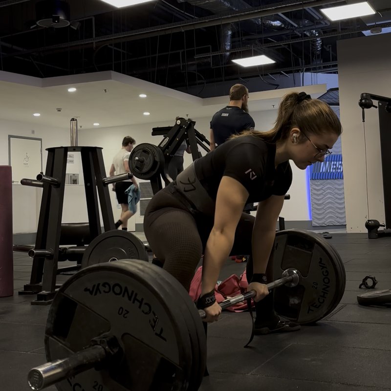 Paused Sumo Deadlift