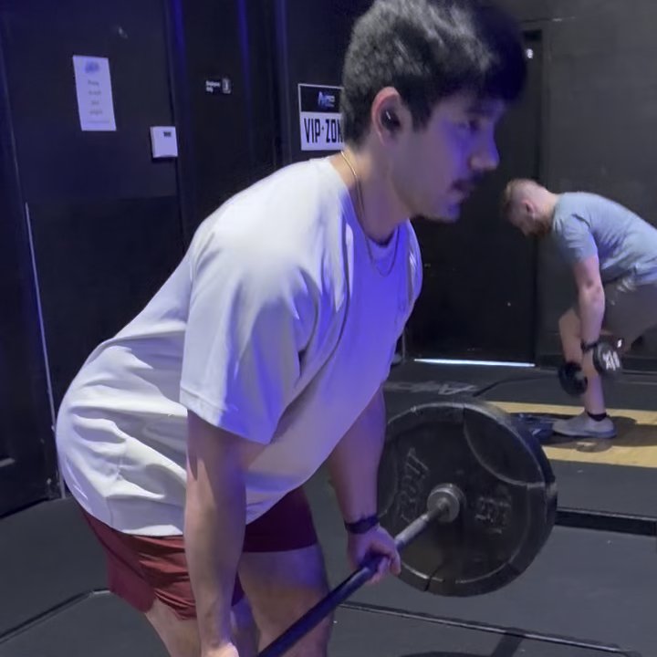 Underhand Barbell Row thumbnail