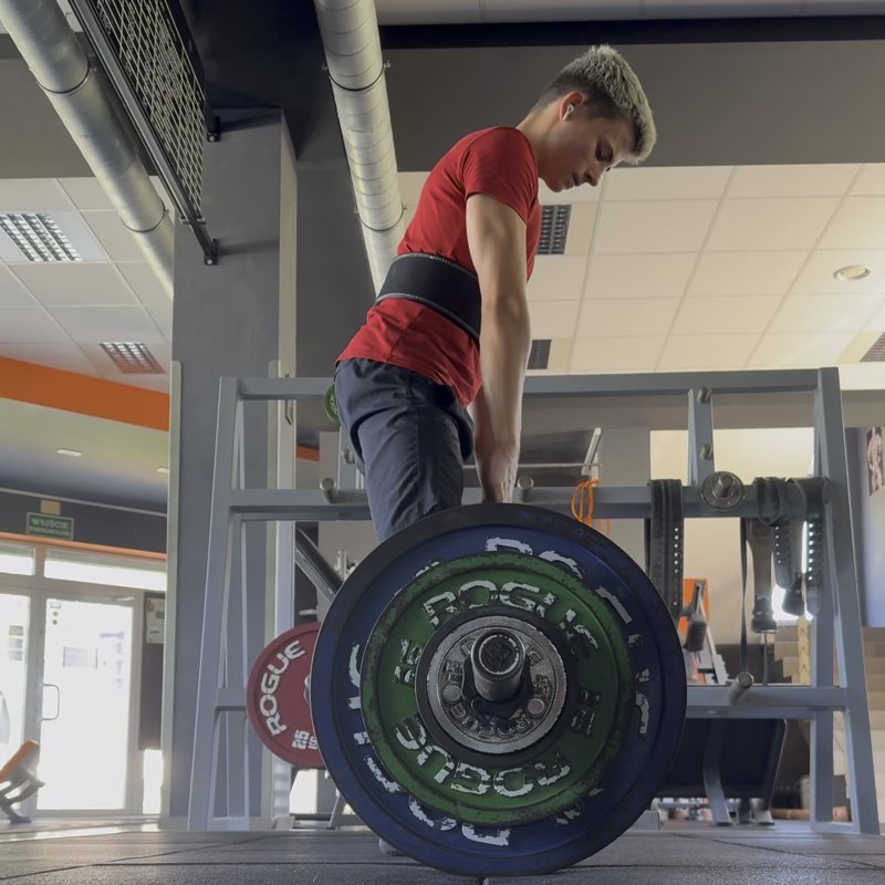 Paused Sumo Deadlift