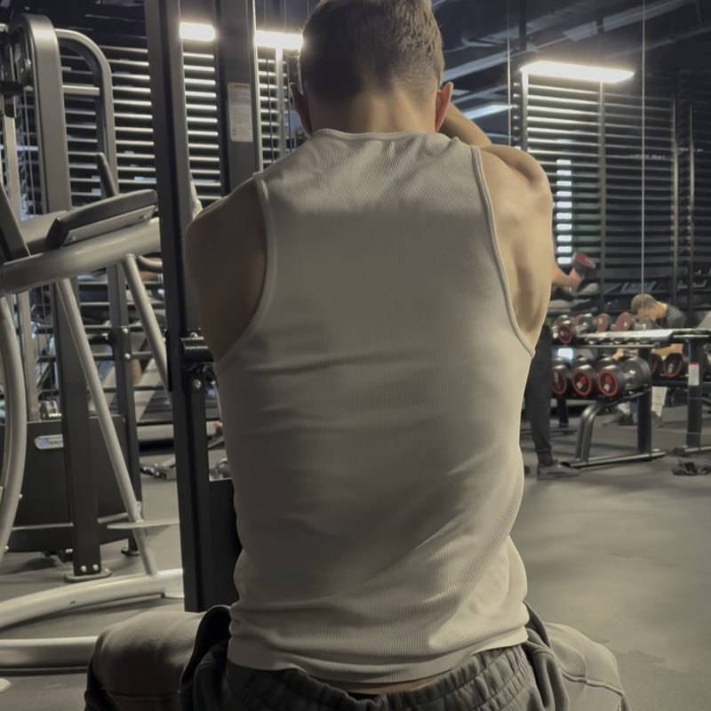 One Arm High Cable Row thumbnail