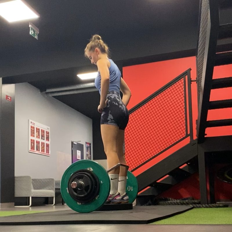 Deficit Trap Bar Deadlift thumbnail