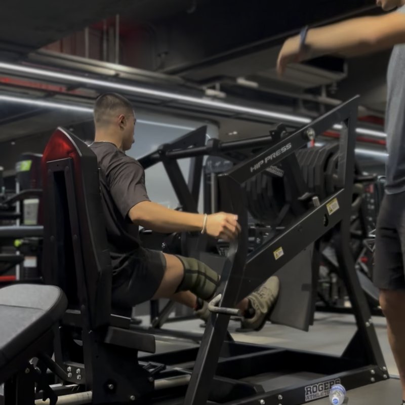Rogers Pendulum Hip Press thumbnail