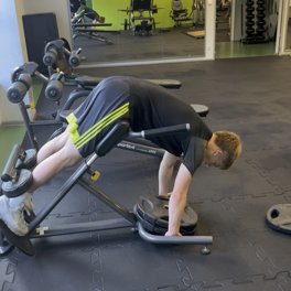 Weighted Hyperextension demonstration