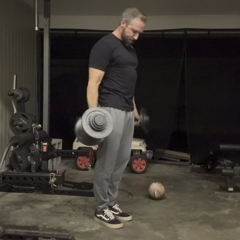 Alternating Dumbbell Curl