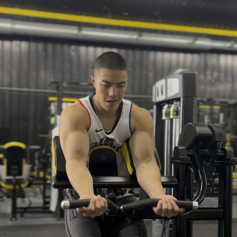 Atlantis Machine Preacher Curl thumbnail