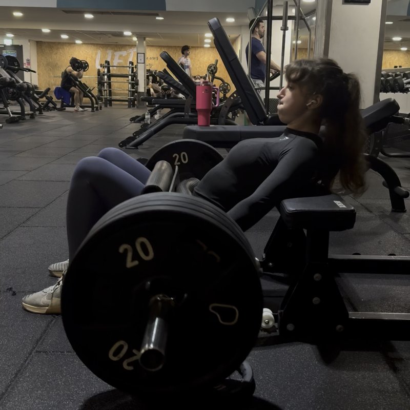 Glute Hip Thrusts thumbnail