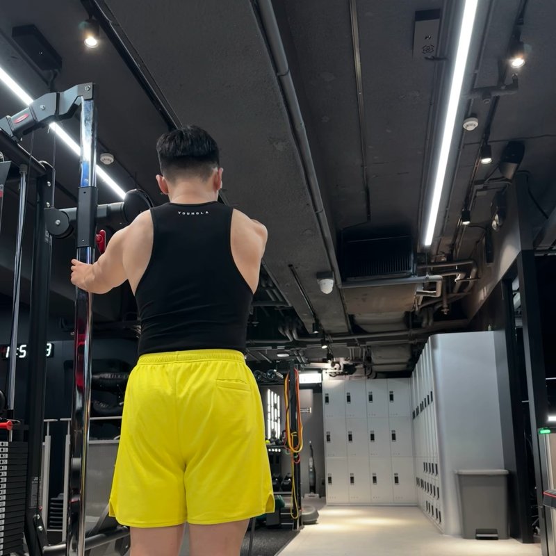 Cable Rear Delt Fly Single Arm thumbnail