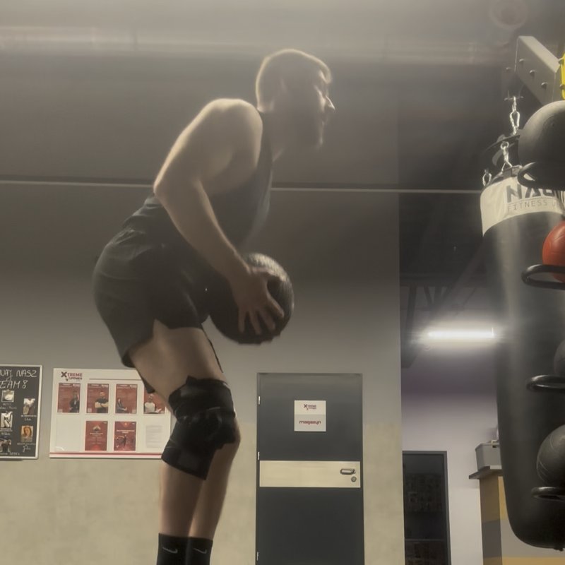 Medicine Ball Chest Press thumbnail
